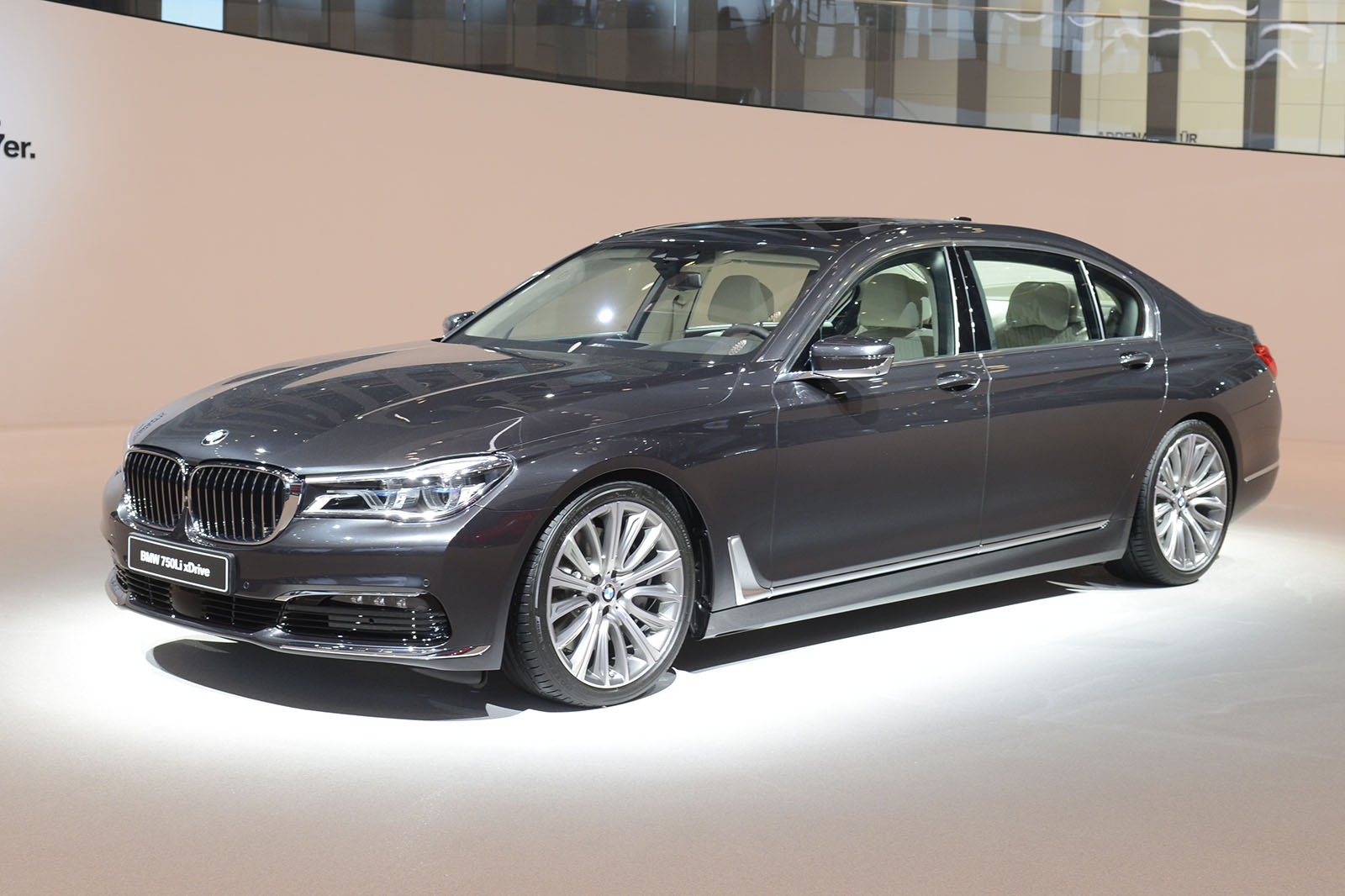 Bmw 7 2015