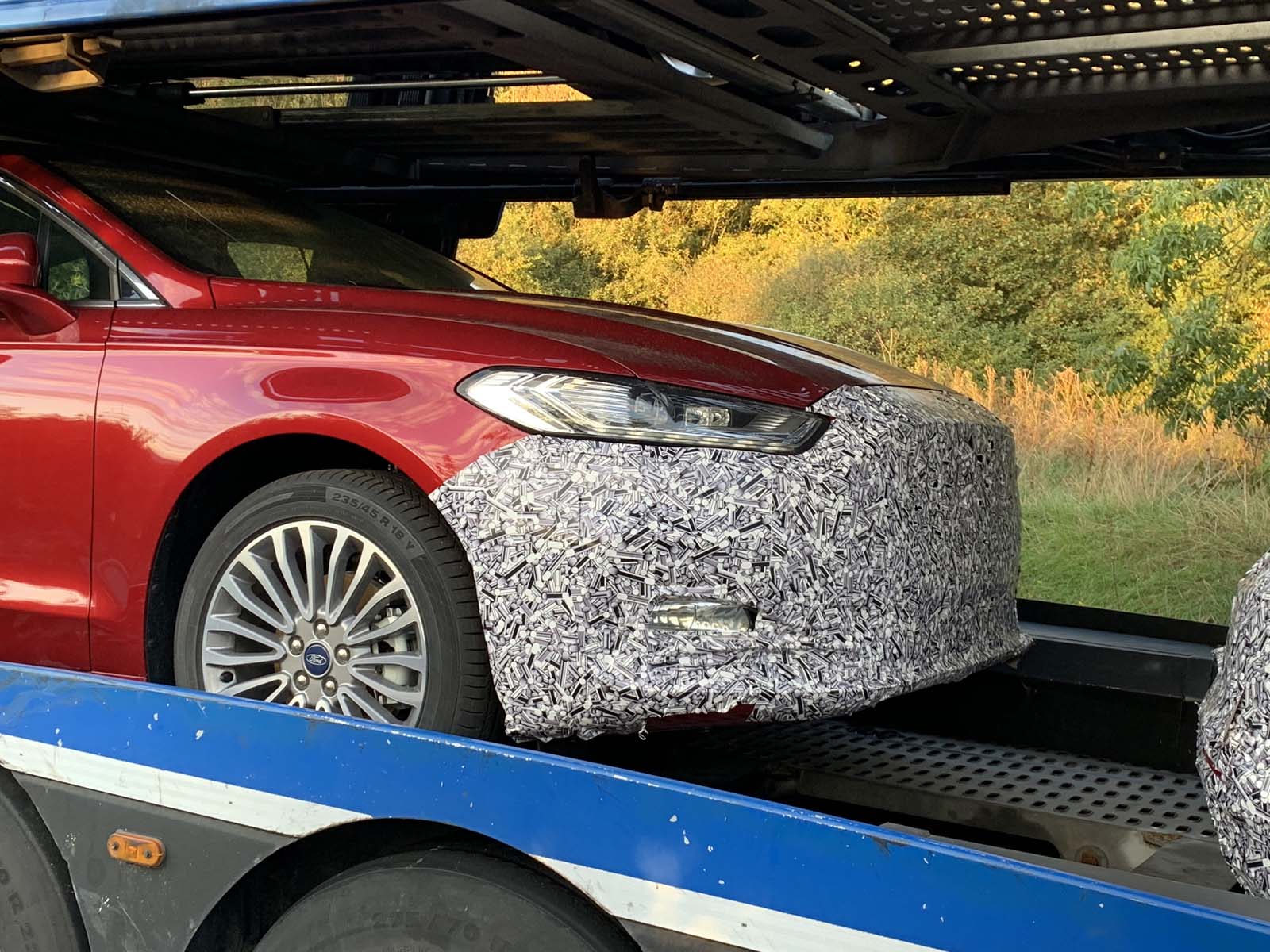 2019 Ford Mondeo facelift spotted in the UK | Autocar