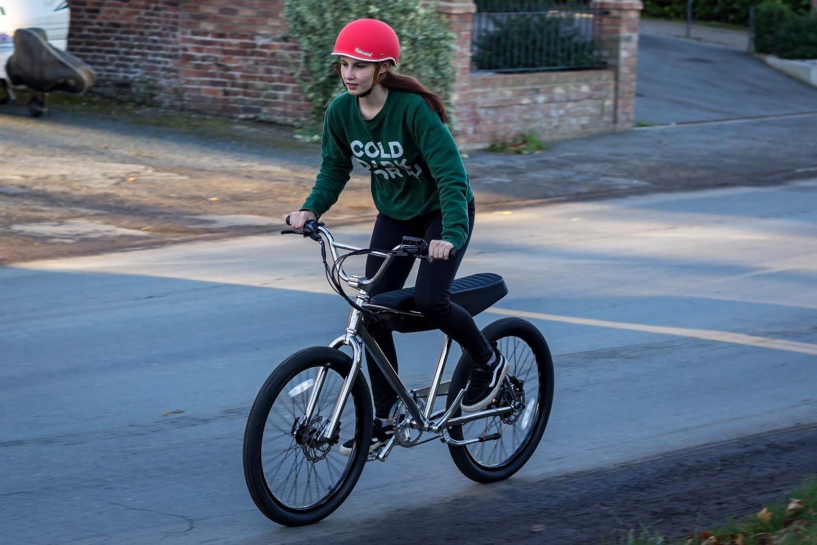 Electric bike review Zooz Urban Ultralight 250 Autocar