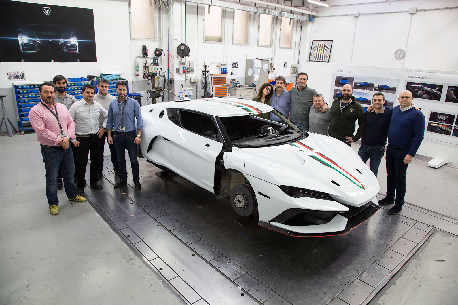 Italdesign mag 830