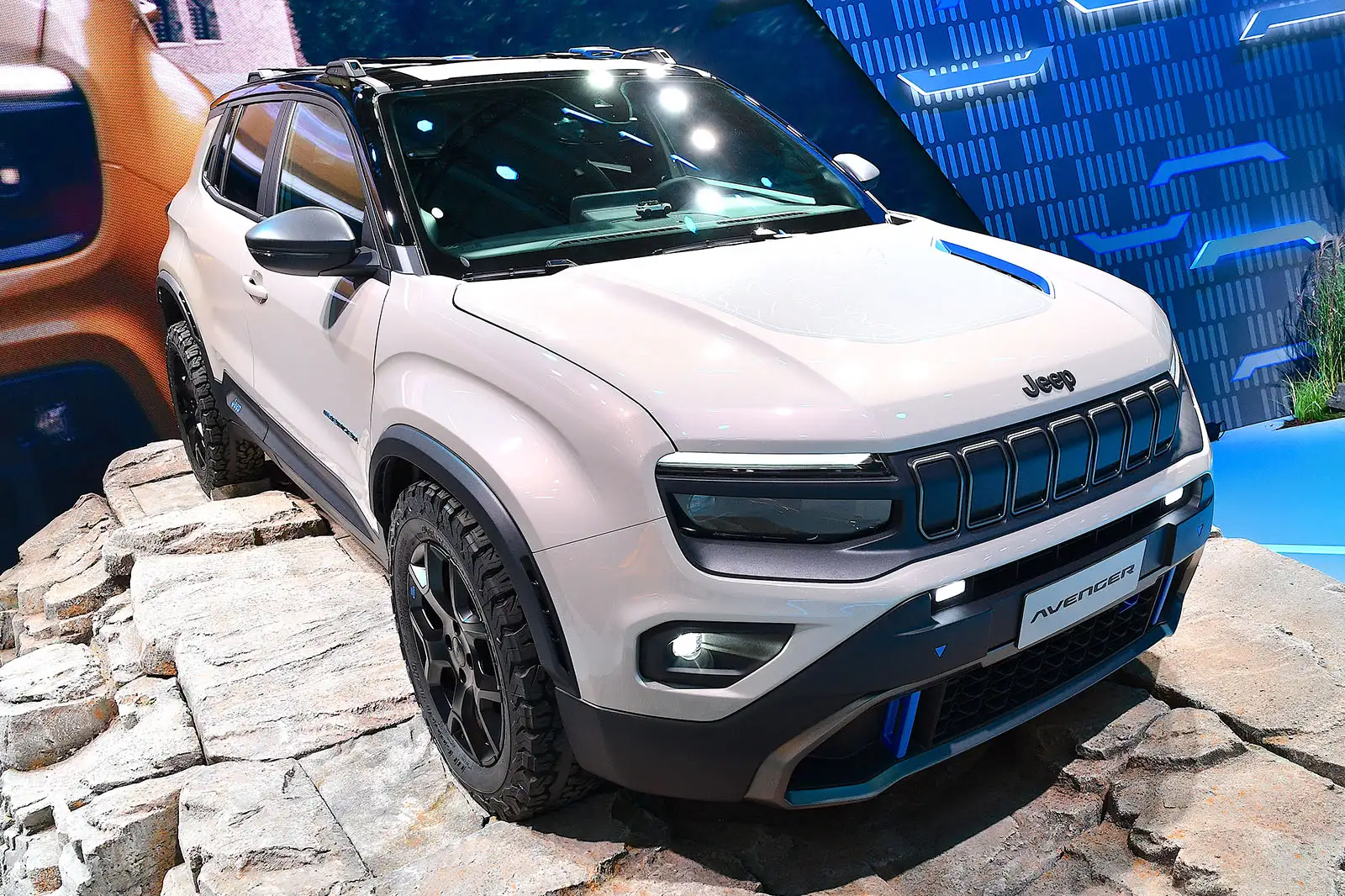 Jeep Avenger 4x4 is rugged, all-terrain EV concept