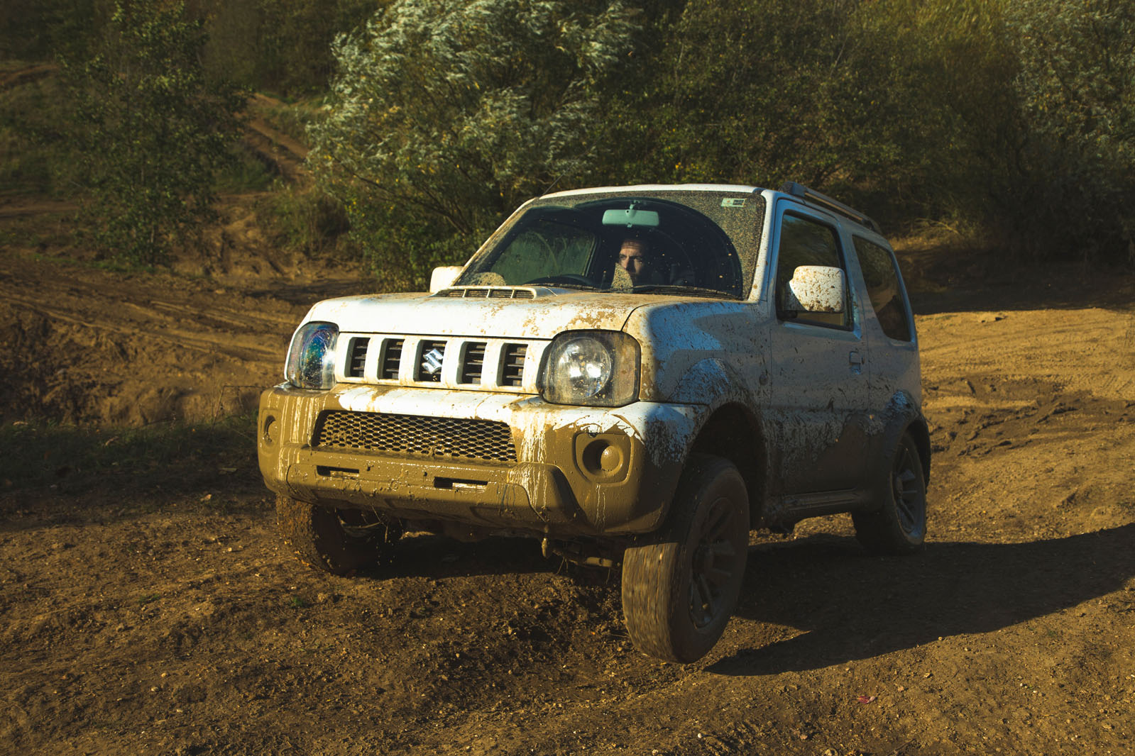 jimny-feature-48 taciki.ru