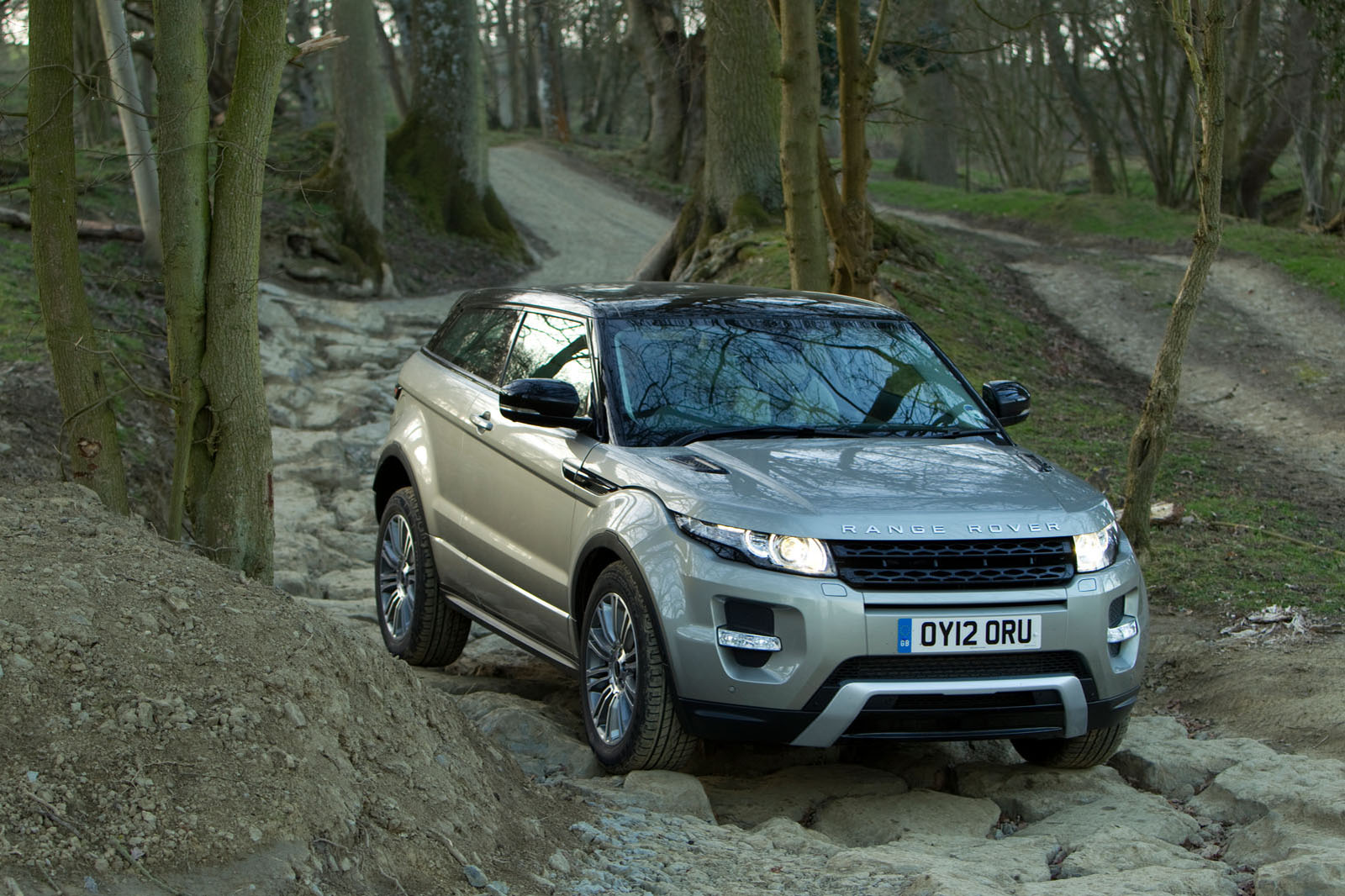 Land rover evoque 2328
