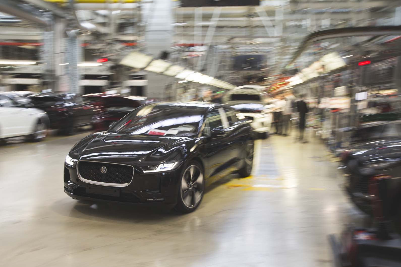 Jaguar gets on the front foot with an electric XJ | Autocar