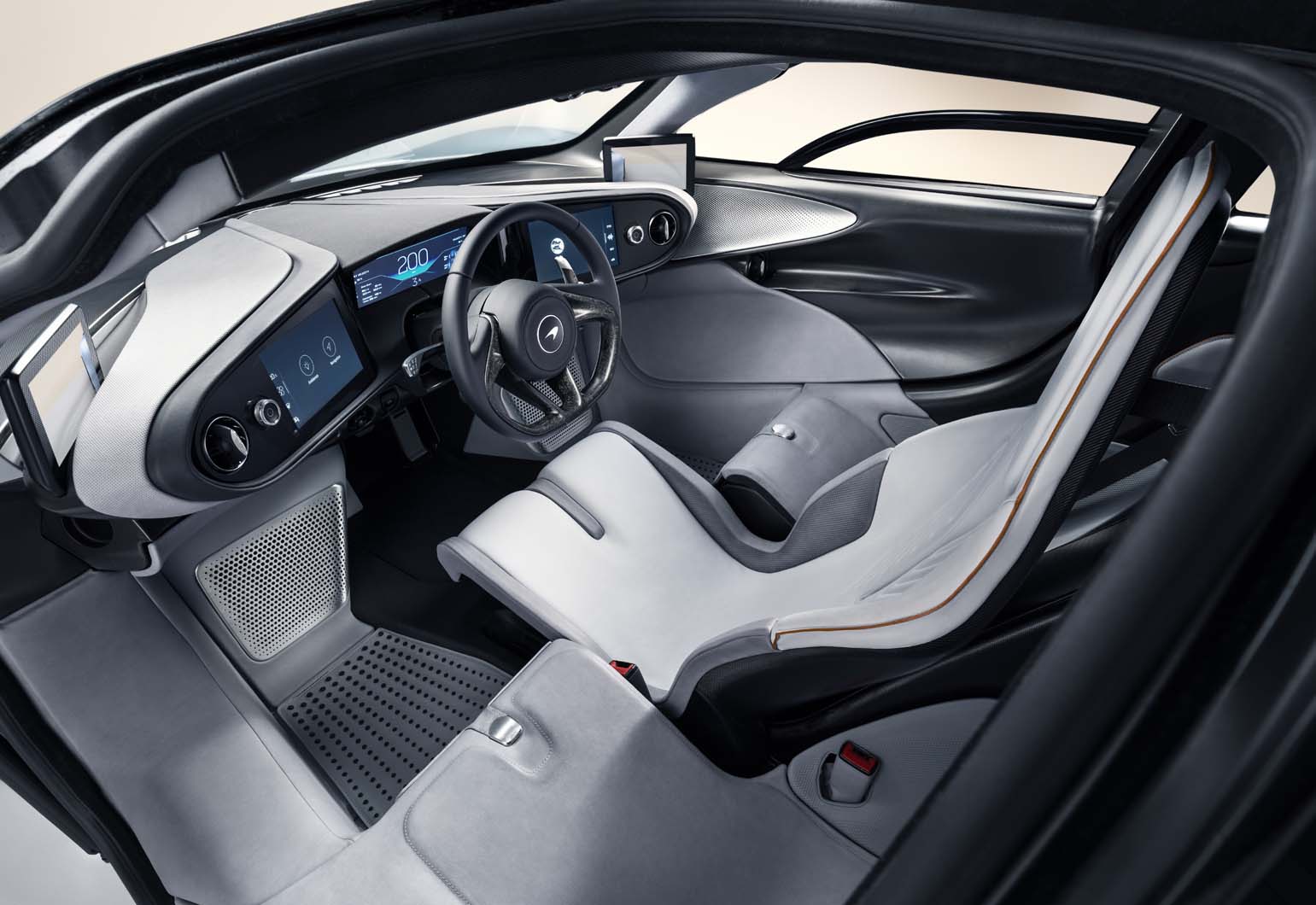 aria-label="mclaren speedtail 10"