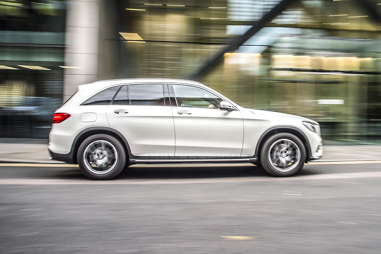 16 Mercedes Glc 250 D 4matic Amg Line Review Review Autocar 16 Mercedes Glc 250 D 4matic Amg Line Review Review Autocar