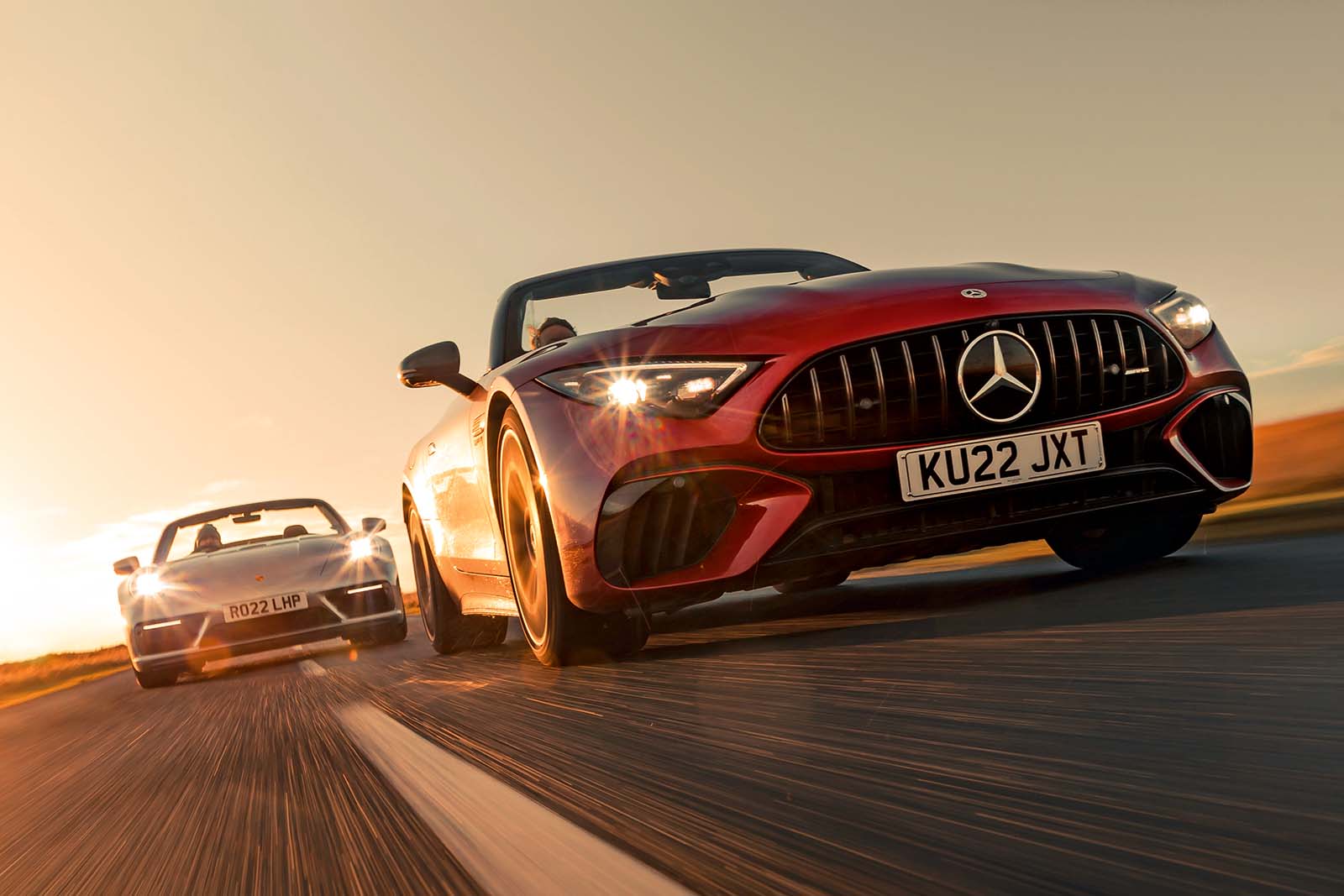 Gt Showdown Mercedes Amg Sl 55 Vs Porsche 911 Gts Mildirix Gt Showdown Mercedes Amg Sl 55 Vs Porsche 911 Gts Mildirix