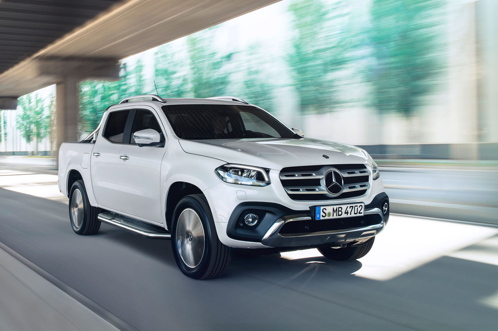 Mercedes Benz Reveals Prices And Spec For Range Topping X350d V6 Pickup Autocar Mercedes Benz Reveals Prices And Spec For Range Topping X350d V6 Pickup Autocar