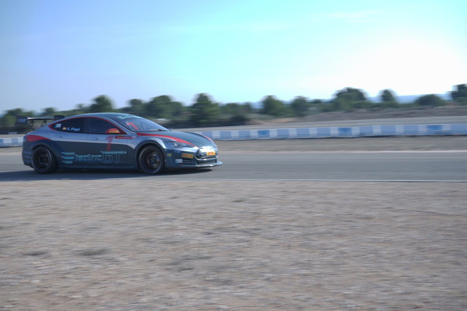 Motorsport features 400