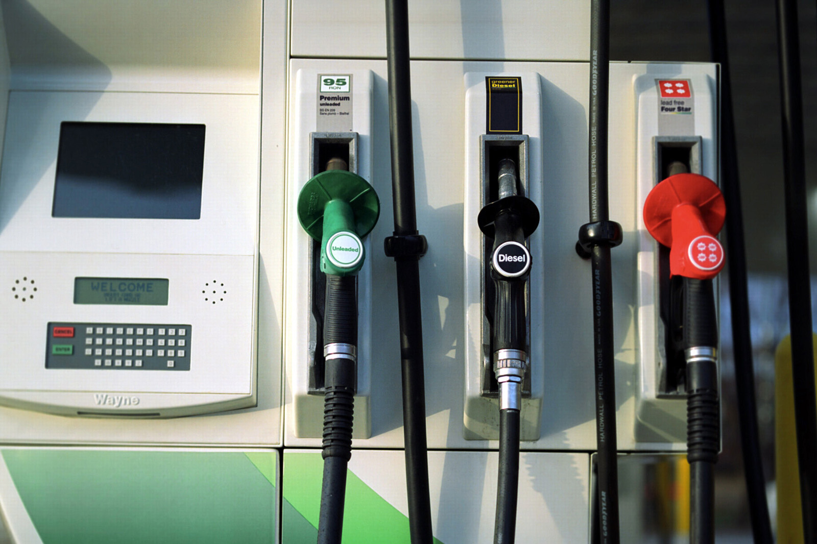 E10 petrol: how will the affect your car?