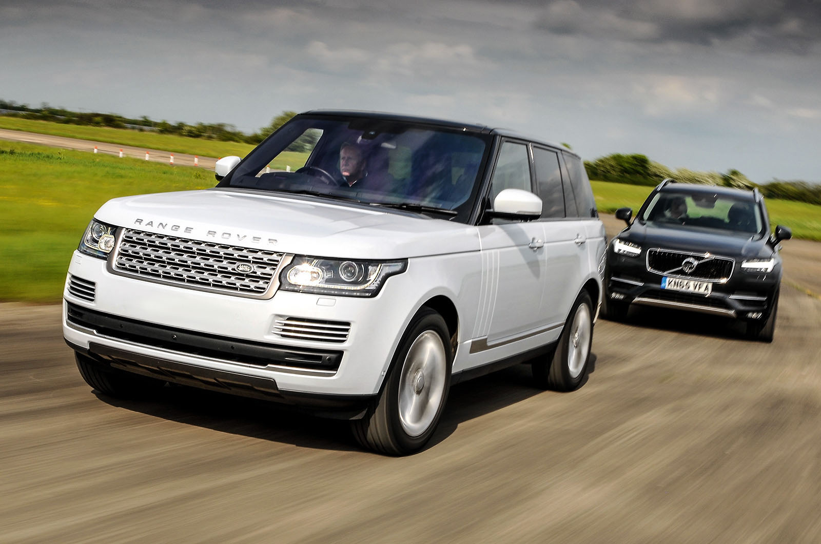 N v u rr vs xc90 124