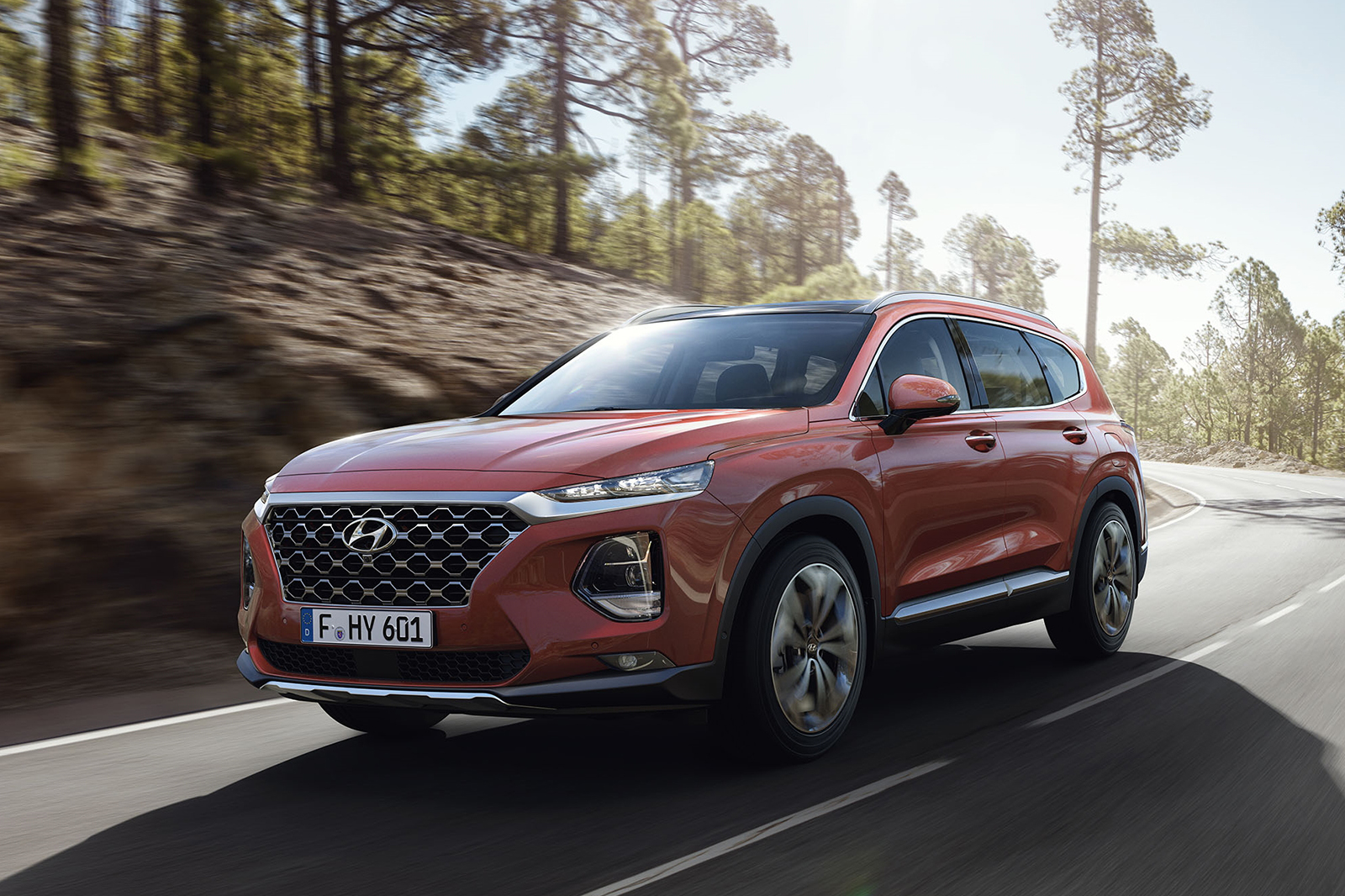 Hyundai Santa Fe Premium 2.2 CRDi 4WD 2018 review Autocar