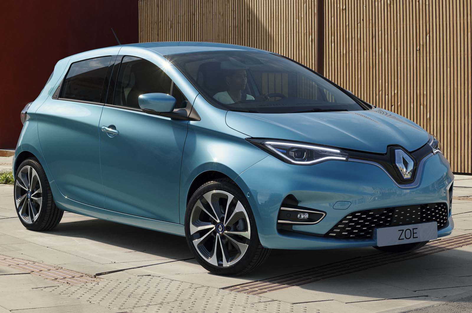 Nissan cheap zoe price