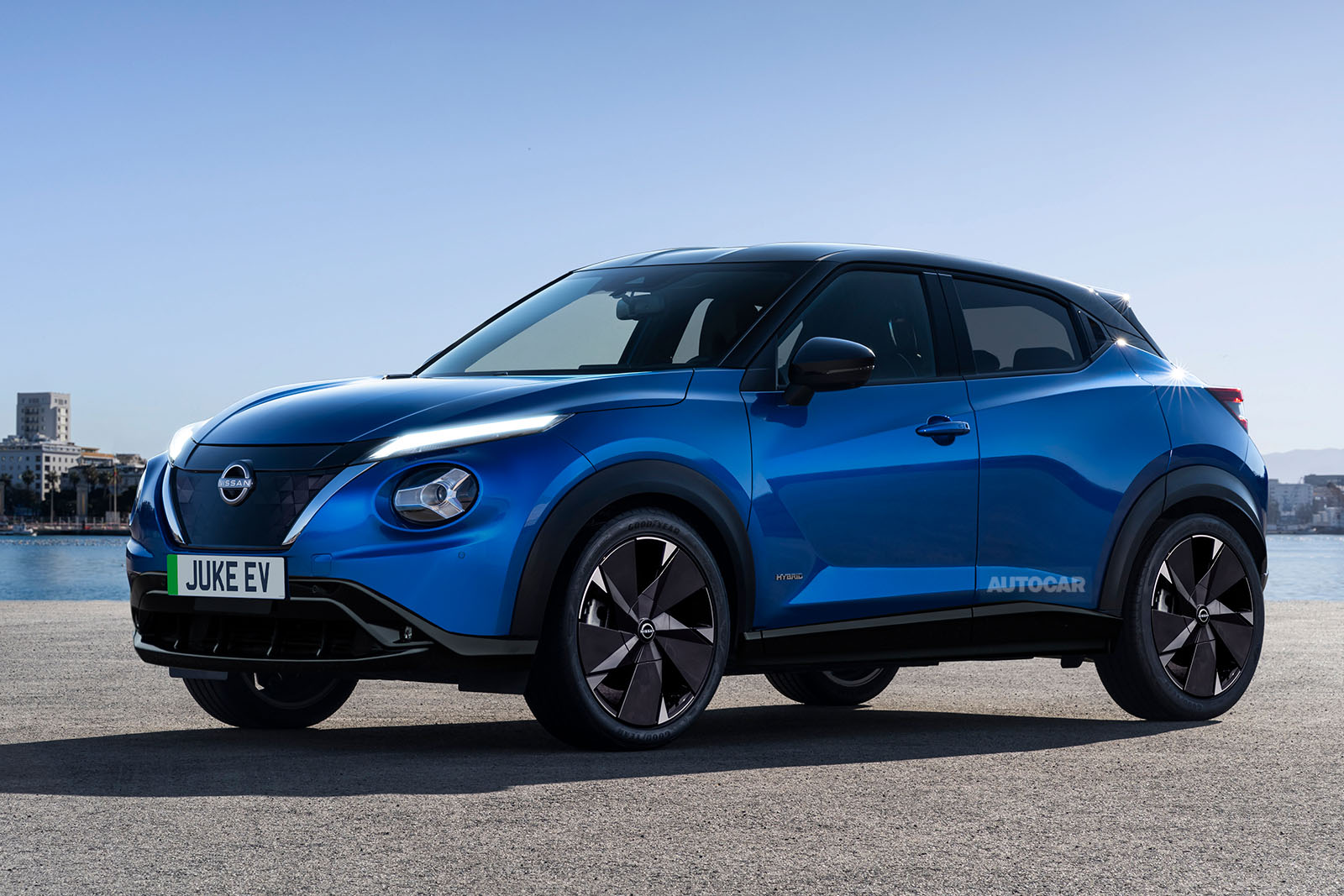 New Nissan Qashqai hybrid crossover debuts for Europe, previews