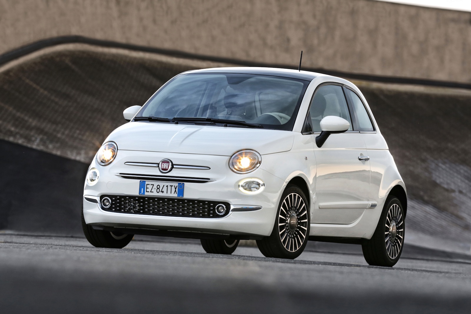 15 Fiat 500 0 9 Twinair 85 Lounge Review Review Autocar