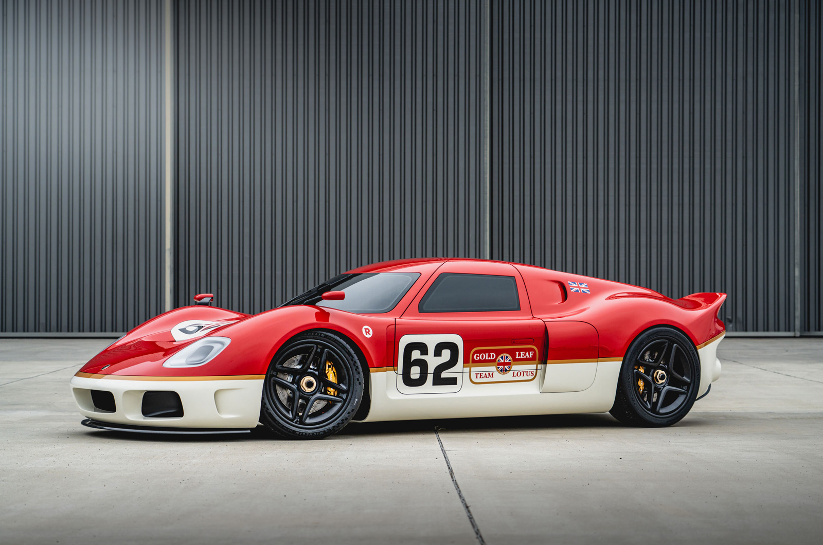Radford 62-2 is retro coachbuilt special with Lotus V6 power - Vimarsana News