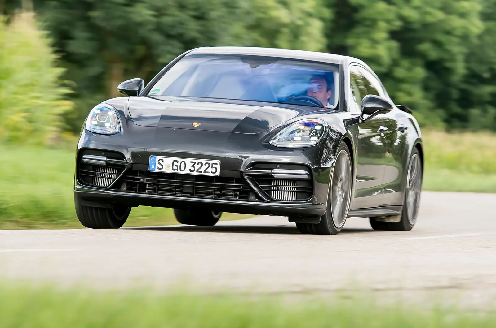 2016 Porsche Panamera Turbo first drive Autocar