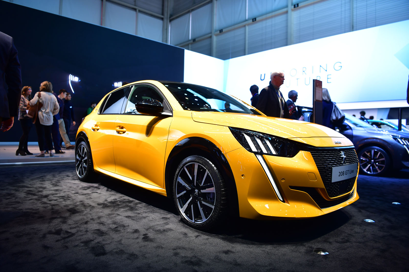 Peugeot opens UK order books for new 208 and e-208 | Autocar