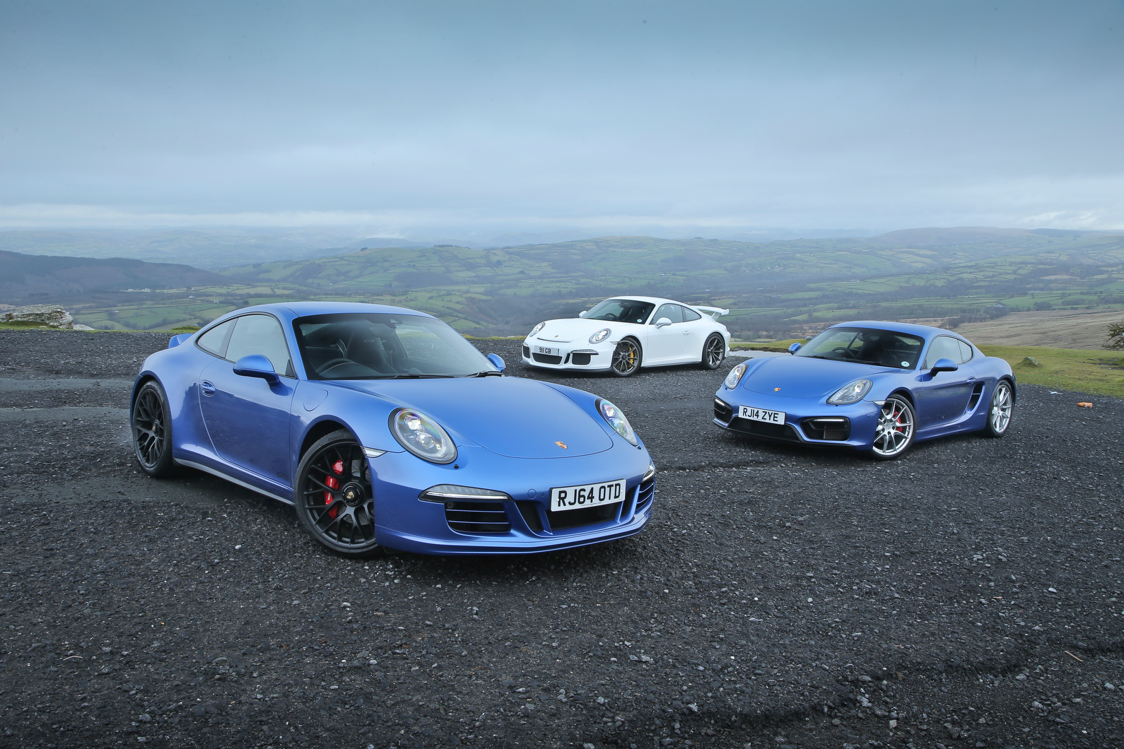 Porsche 911 GT3 versus 911 GTS and Cayman GTS - comparison | Autocar