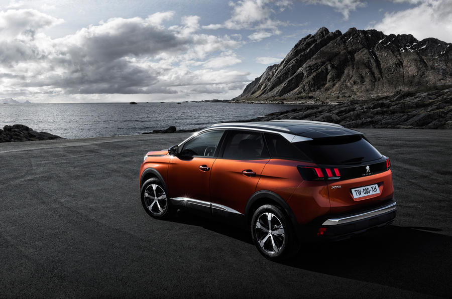 Peugeot 3008 plug-in hybrid to guide logo’s electrical push