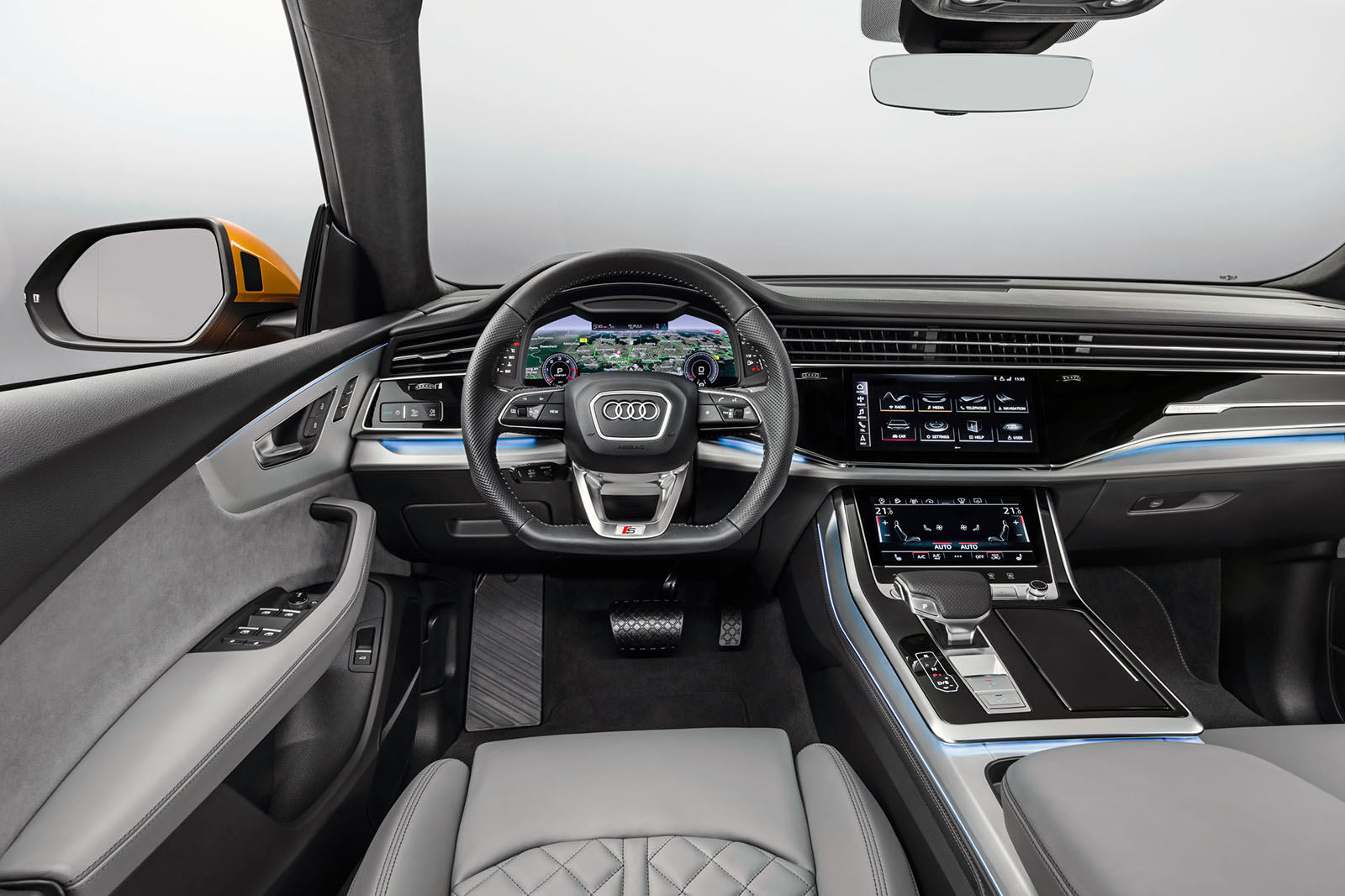 audi q8 interior