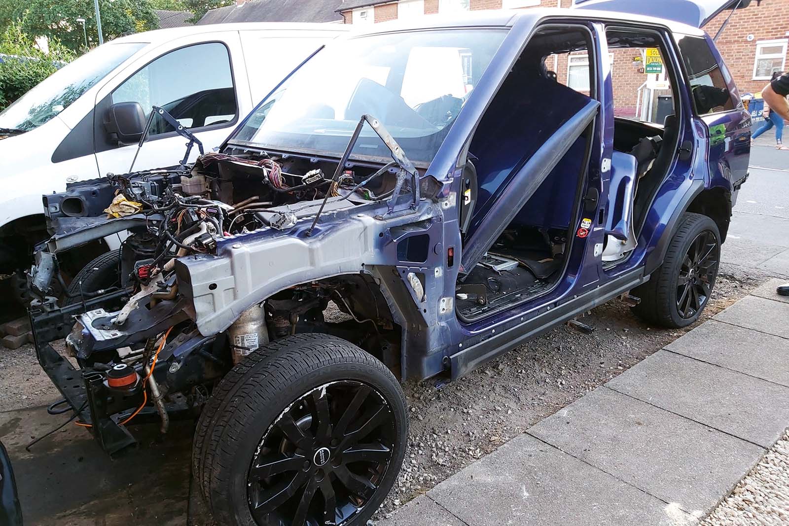 Thieves stripping parked cars amid parts shortage