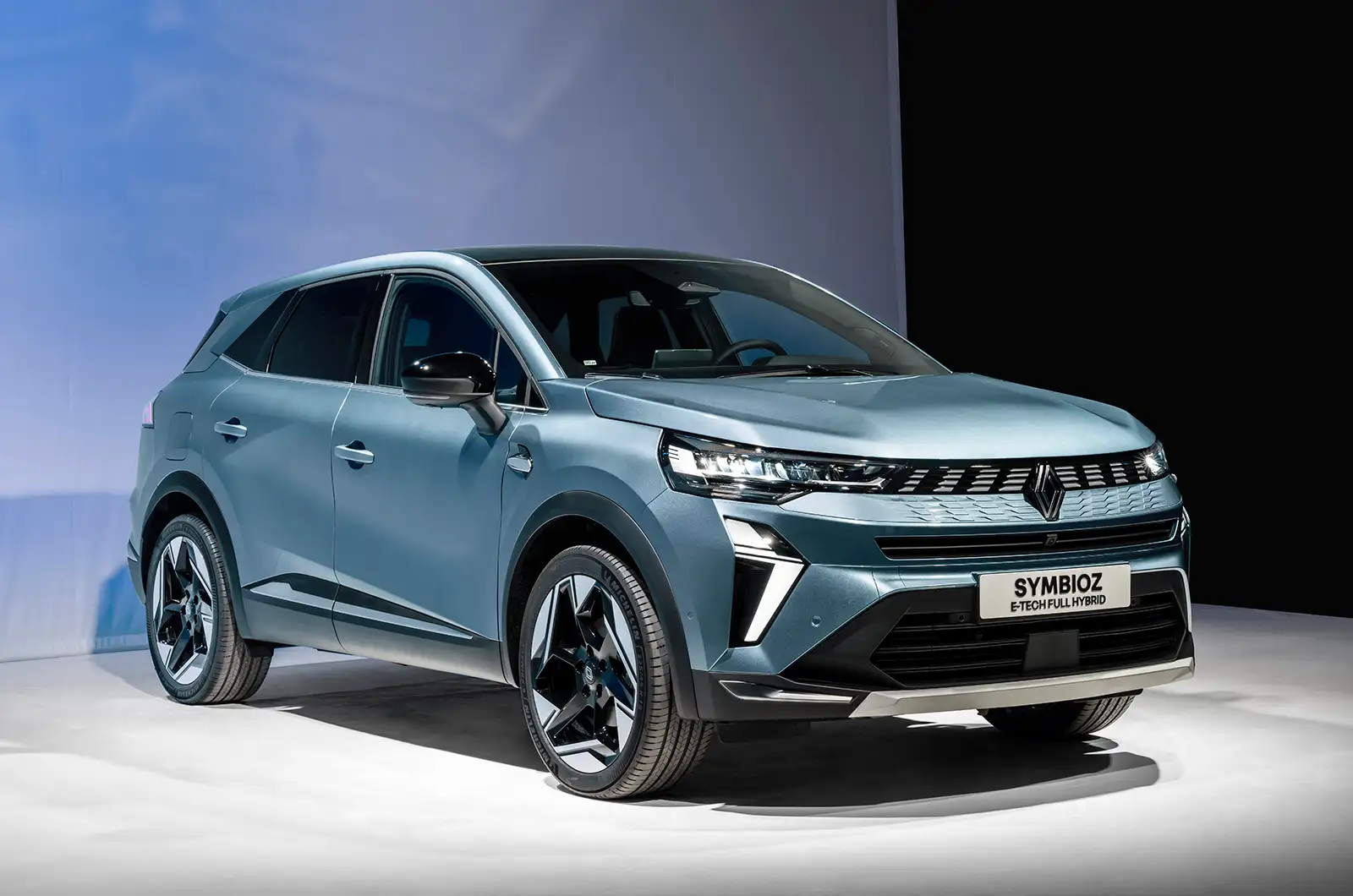 New Renault Symbioz is family-focused hybrid SUV for £30k