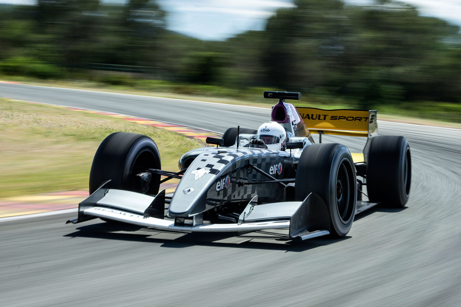 Specific Rim Specific rim - could larger wheels make a difference in motor sport ...