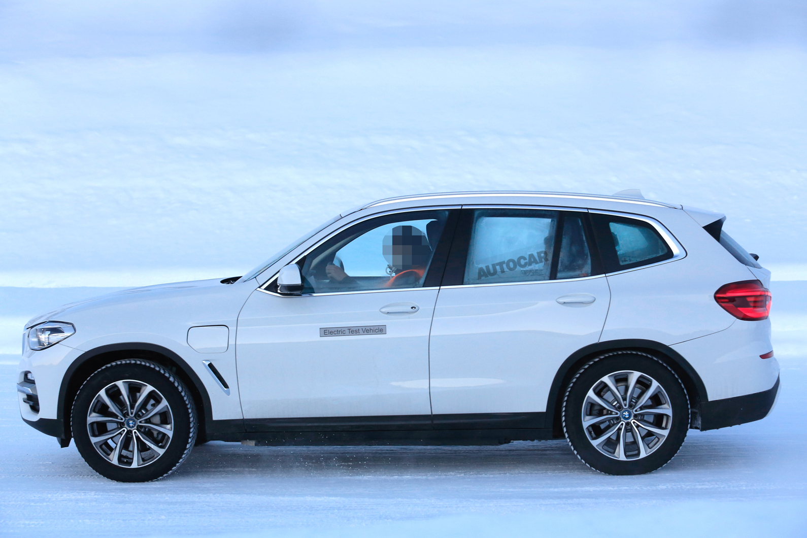 BMW iX3: first preview pictures of upcoming electric SUV ...