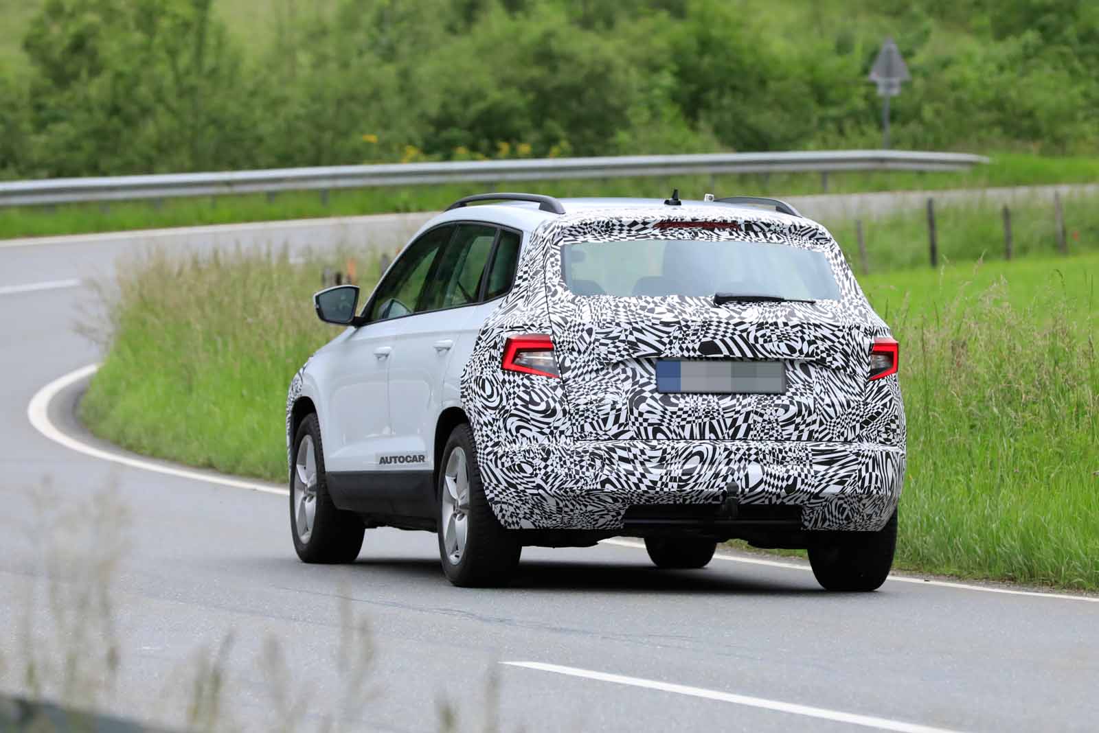 Updated Skoda Karoq To Be Revealed On 30 November Autocar