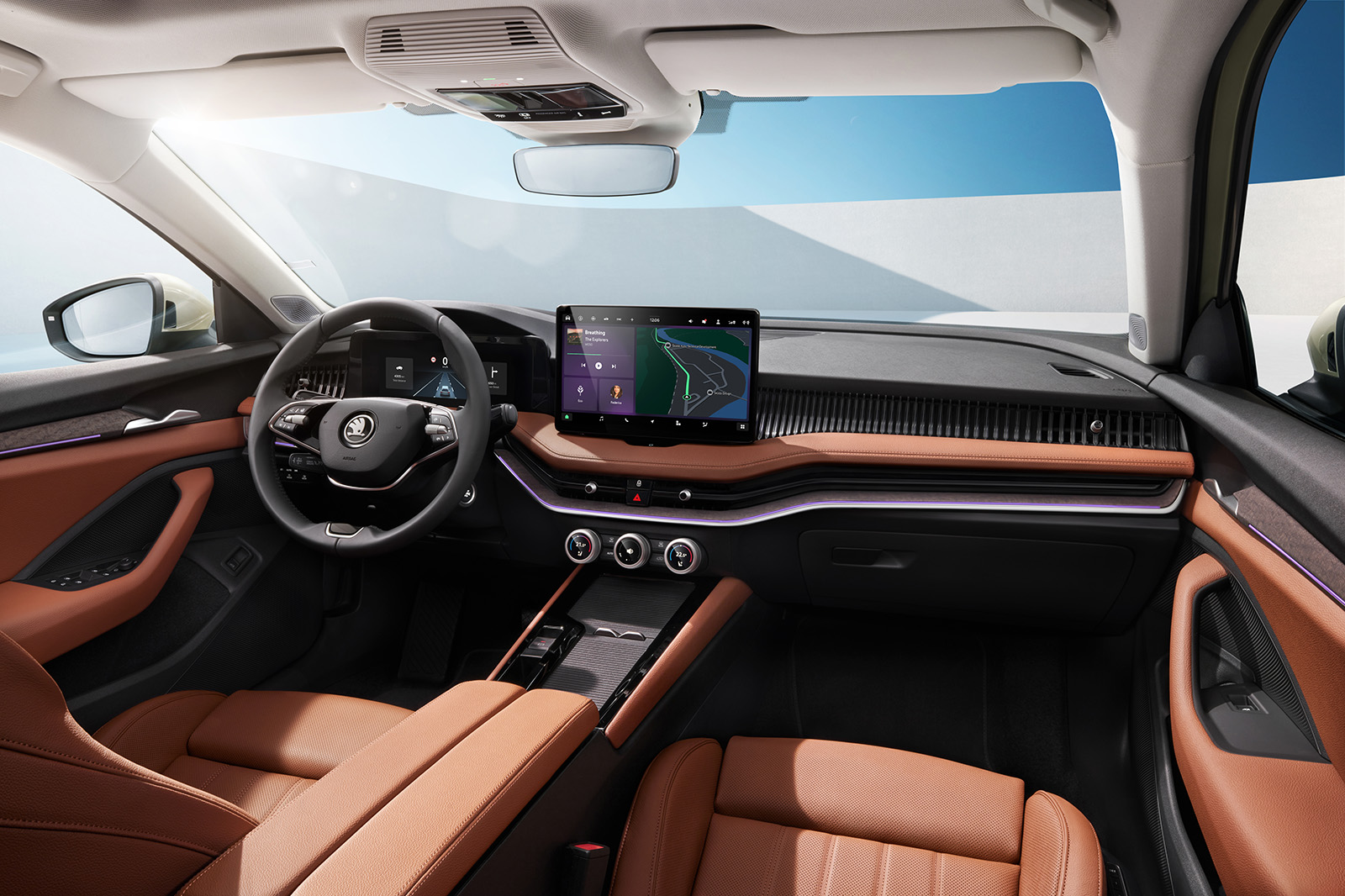 https://www.autocar.co.uk/sites/autocar.co.uk/files/images/car-reviews/first-drives/legacy/skoda_superb_interior.jpg