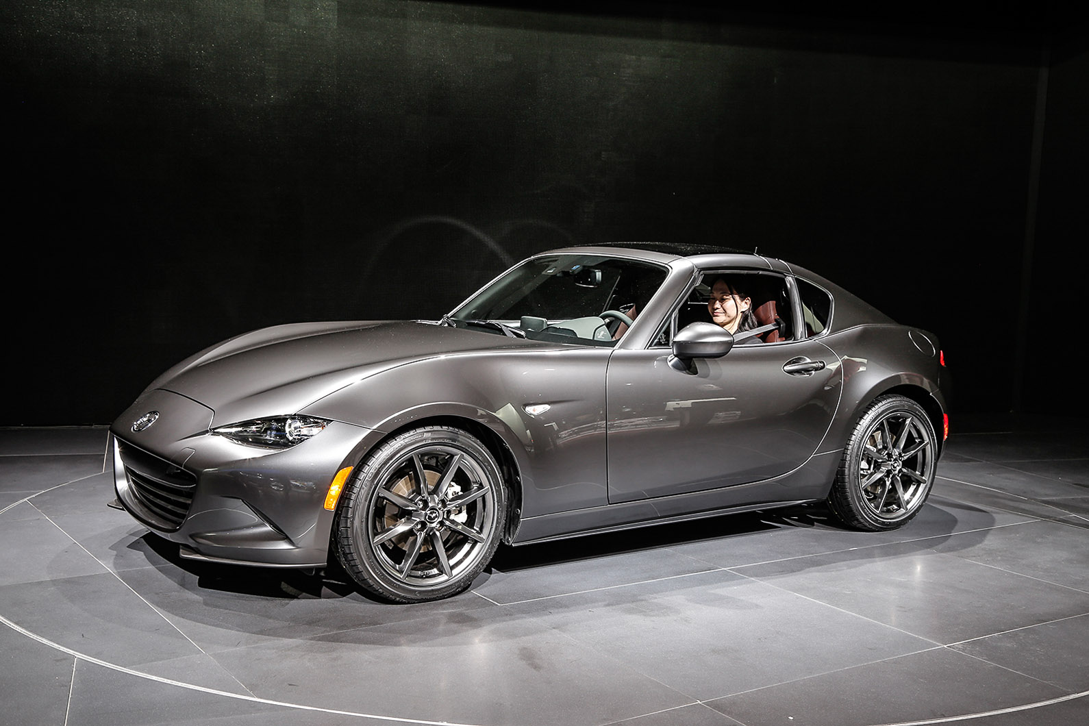 2019 mazda mx 5 miata rf weight