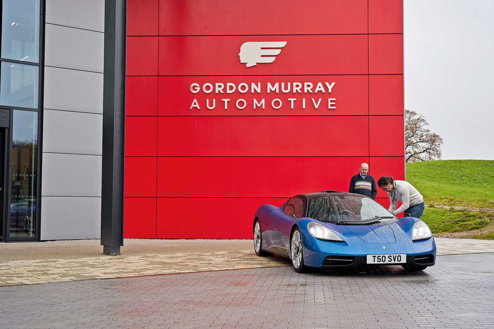 Gordon Murray와 함께 Surrey에서 바닥 : T50 공장에 오신 것을 환영합니다.