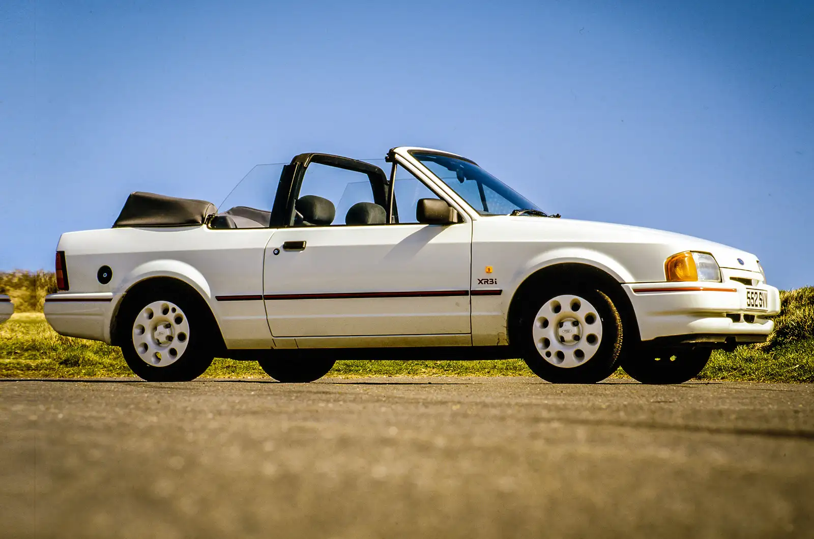 Ford Escort XR3i Cabriolet, 16 May 1987 Throwback