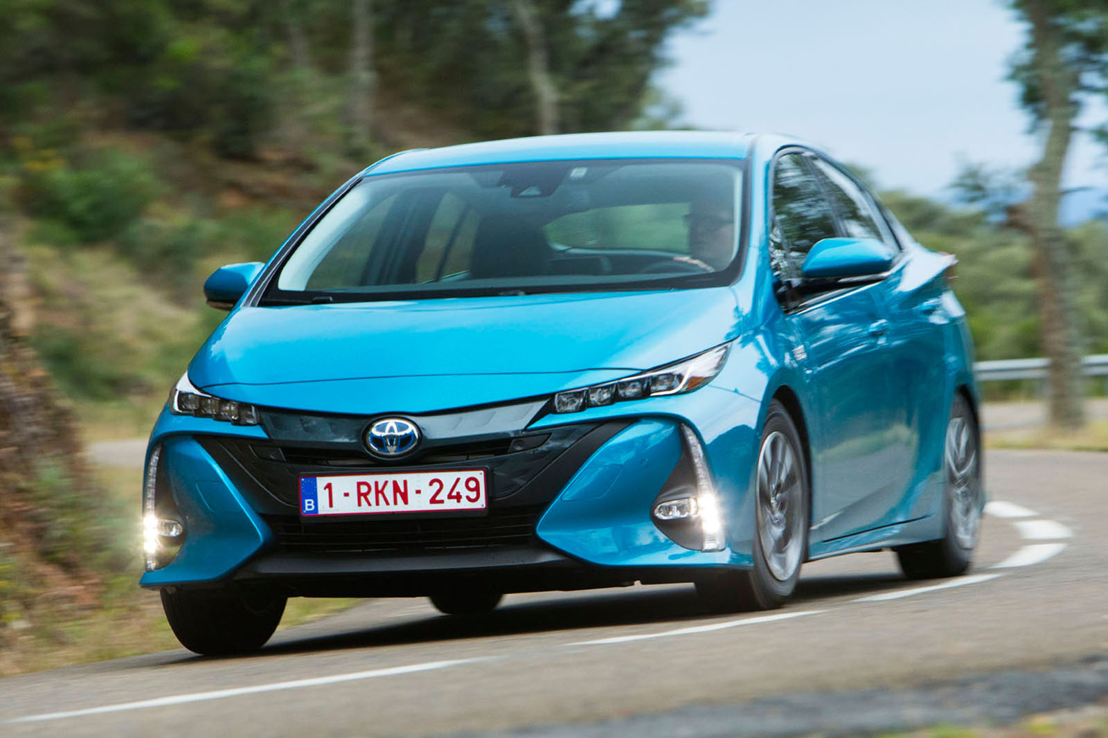 Prius on sale plugin used
