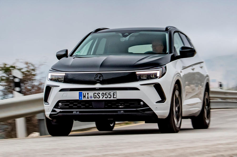 Vauxhall Grandland to be replaced by electric SUV in 2024