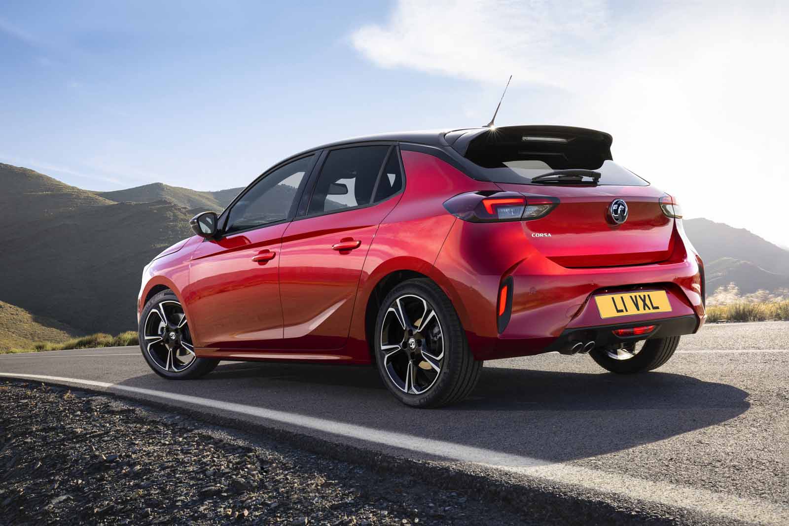 Vauxhall's First EV, PHEV to Debut at Frankfurt