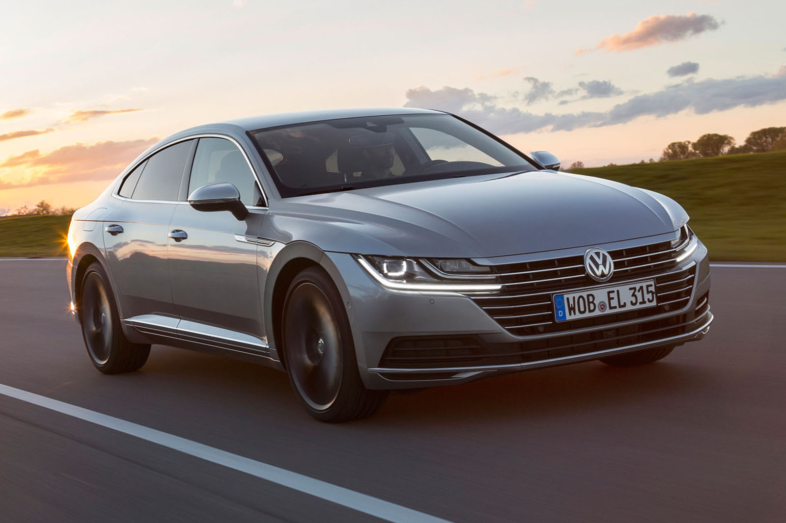 Volkswagen Arteon 2.0 TDI 240 4Motion Elegance 2017 first drive