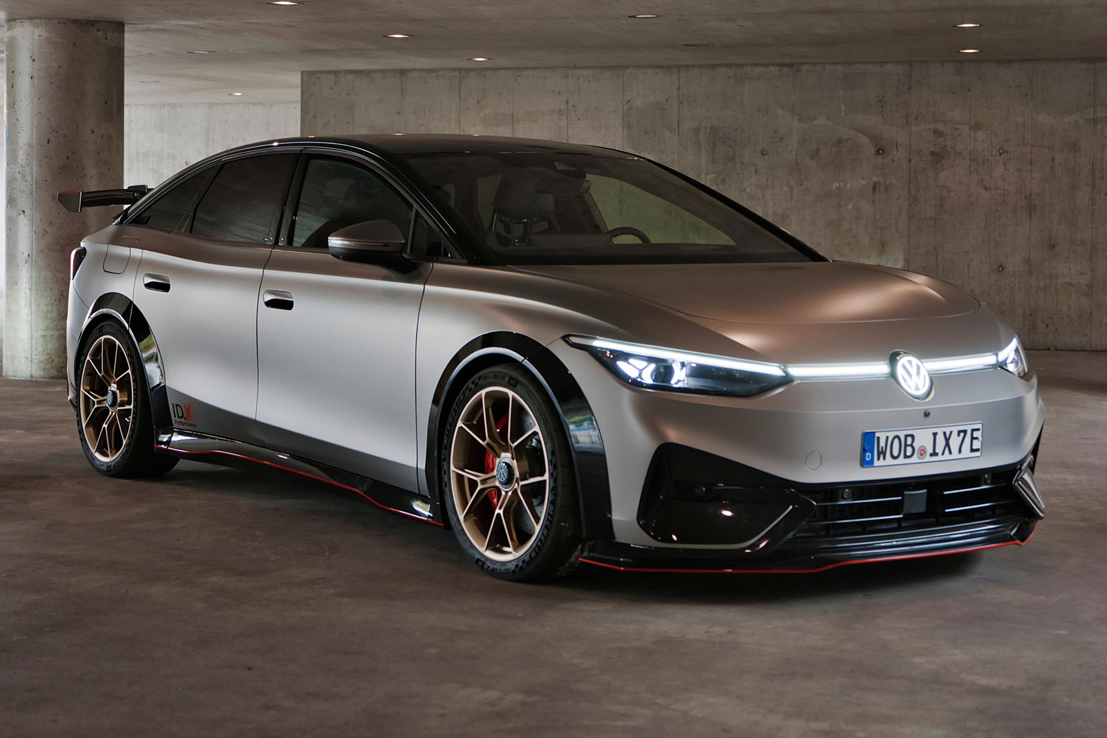 Volkswagen ID X is electrical super-saloon with 558bhp