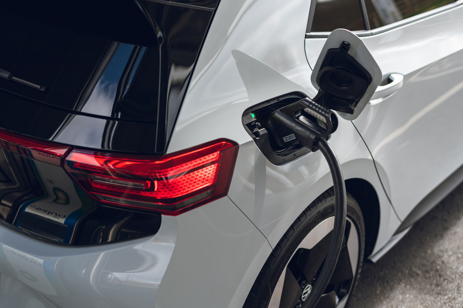 フォルクスワーゲンCEO、Apple Carには懐疑的だがCarPlayのみのアプローチを信じている