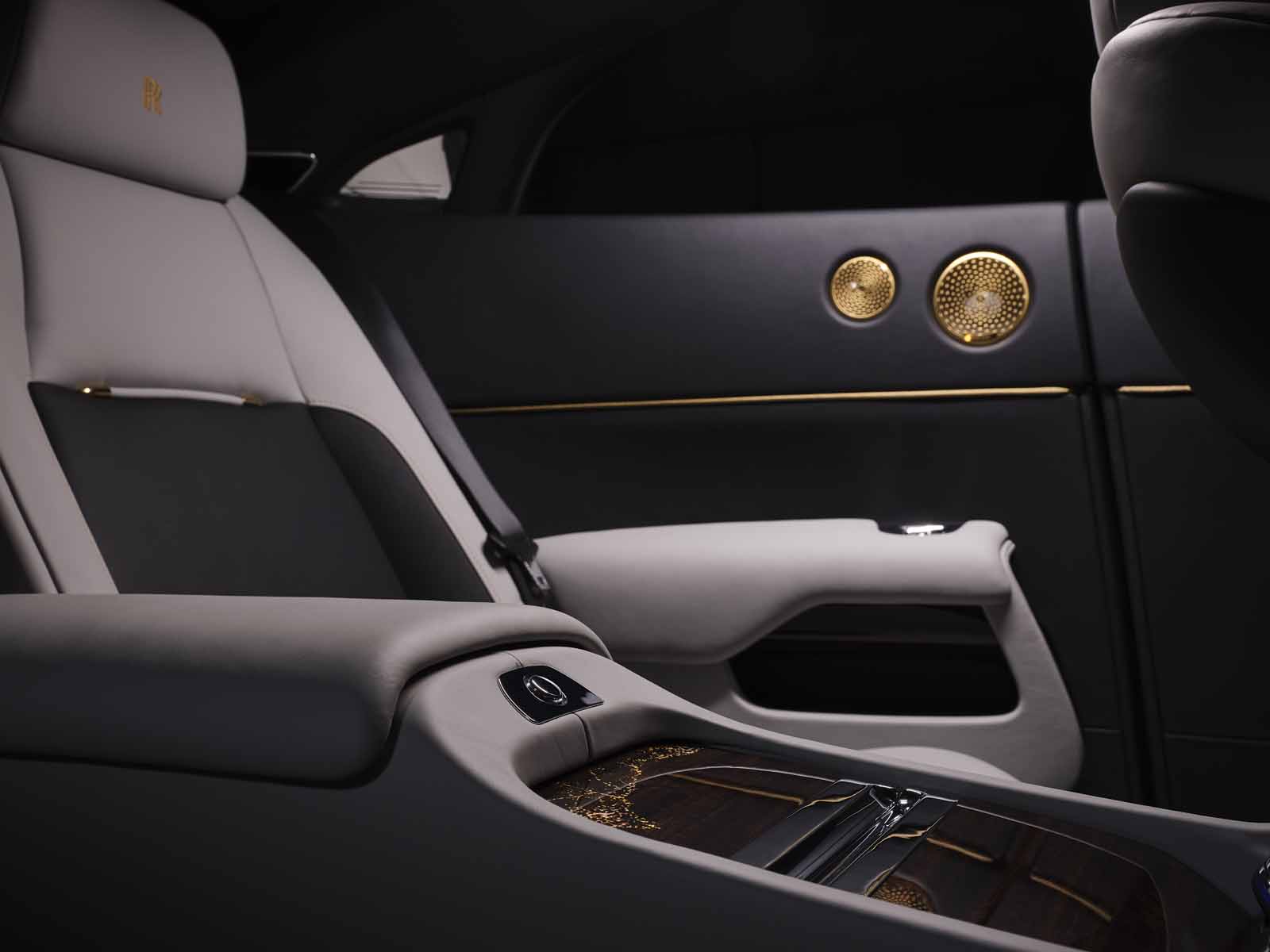 Khám Phá Rolls Royce Wraith Eagle VIII Limited 50 Chiếc Rolls Royce World
