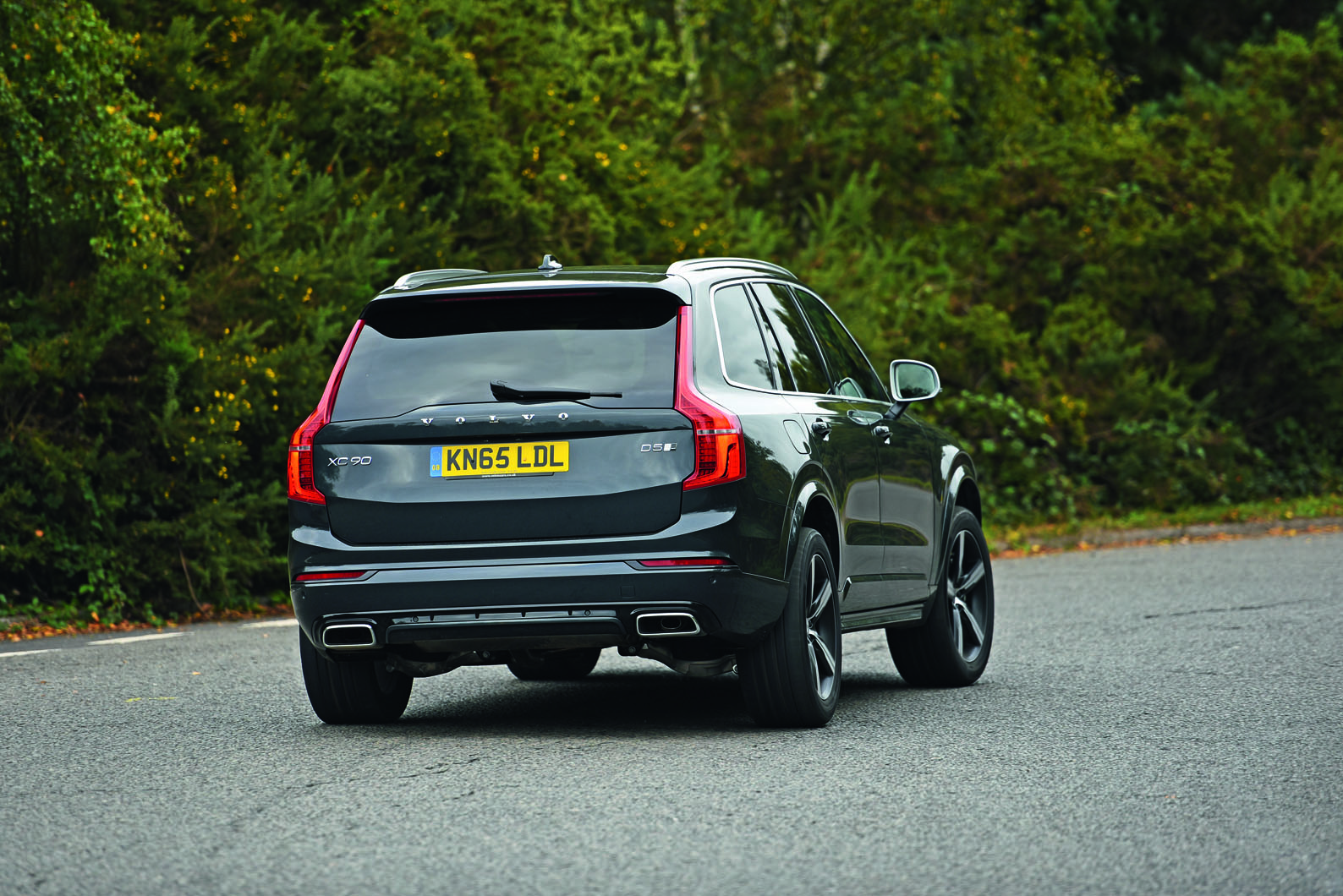 should i buy a volvo xc90