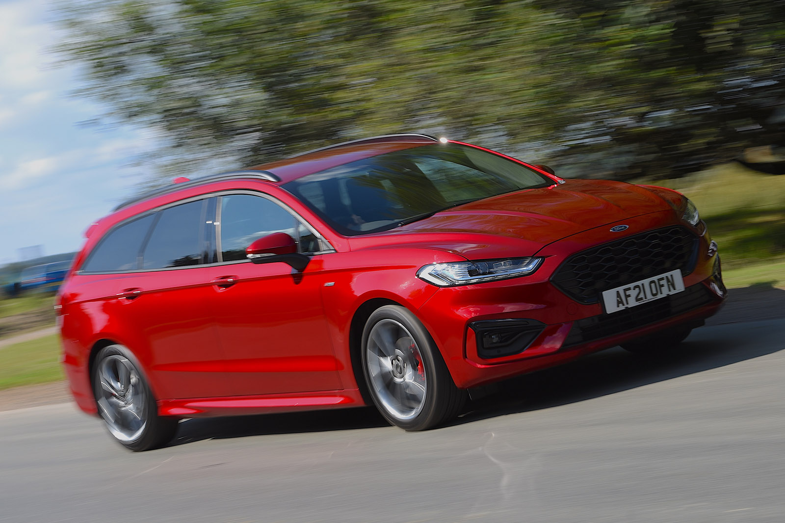 The Ford Mondeo ST is back!