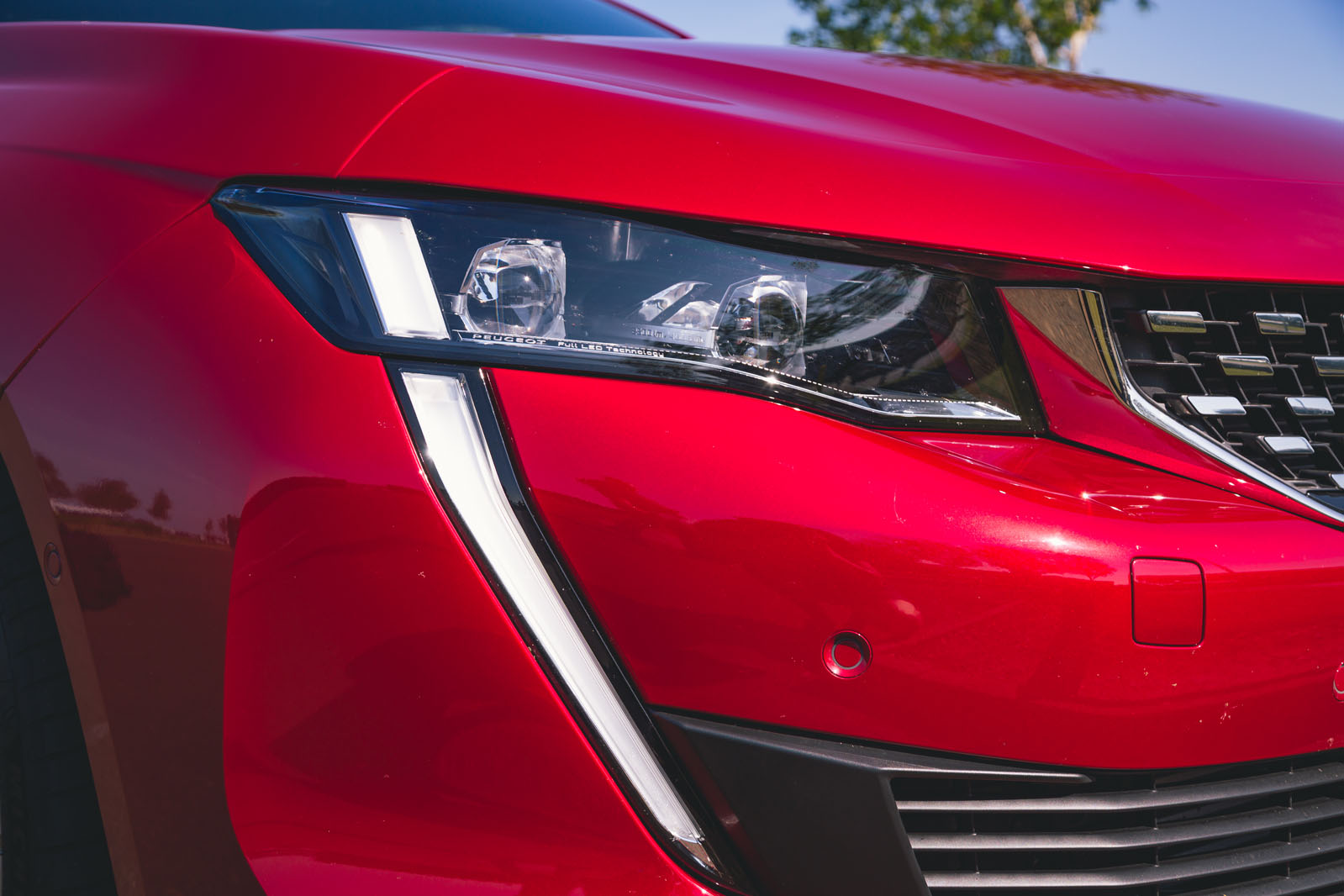 Peugeot 508 daytime running on sale lights