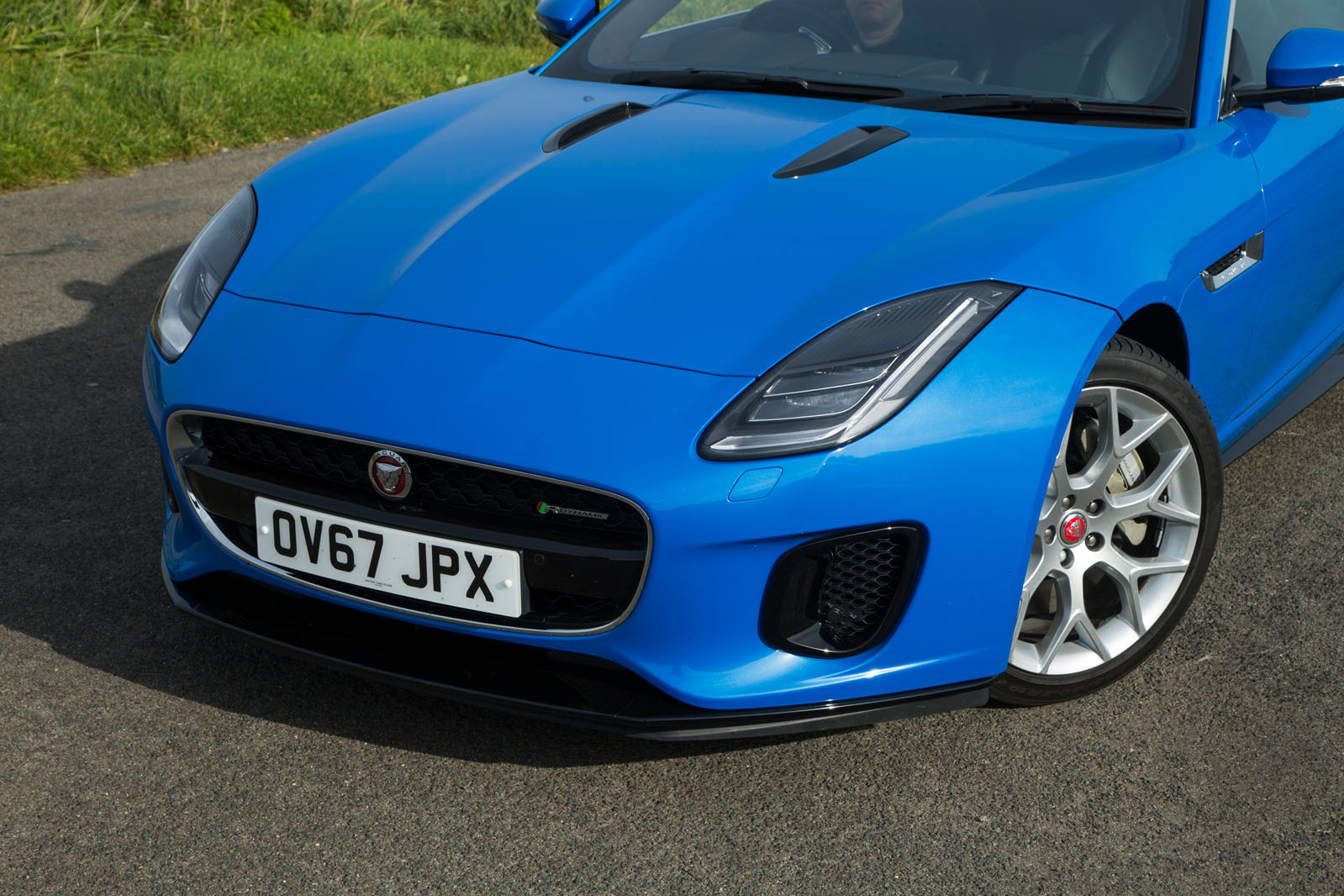 Jaguar F-Type 2.0 front end