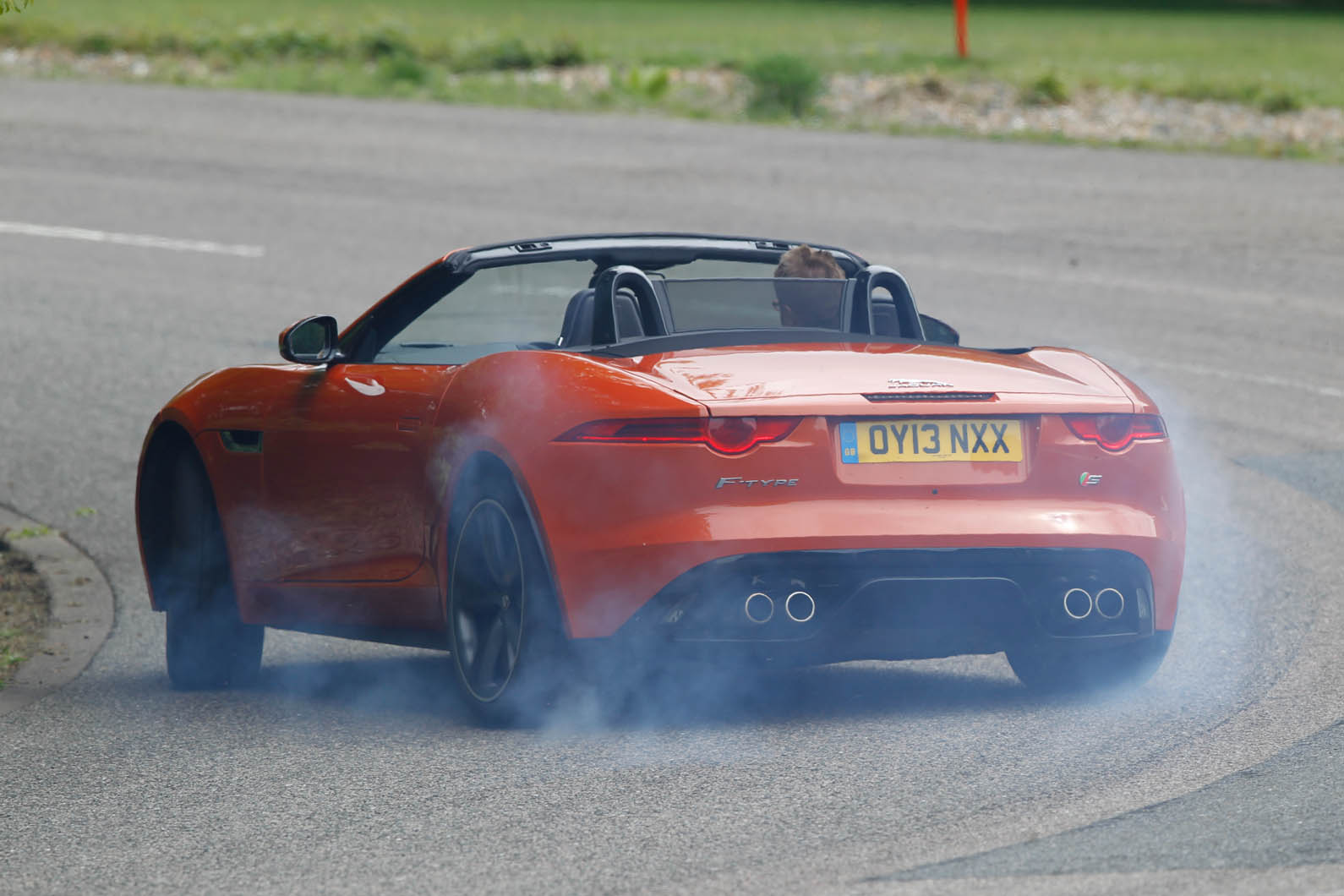 Jaguar F-Type Convertible rear cornering