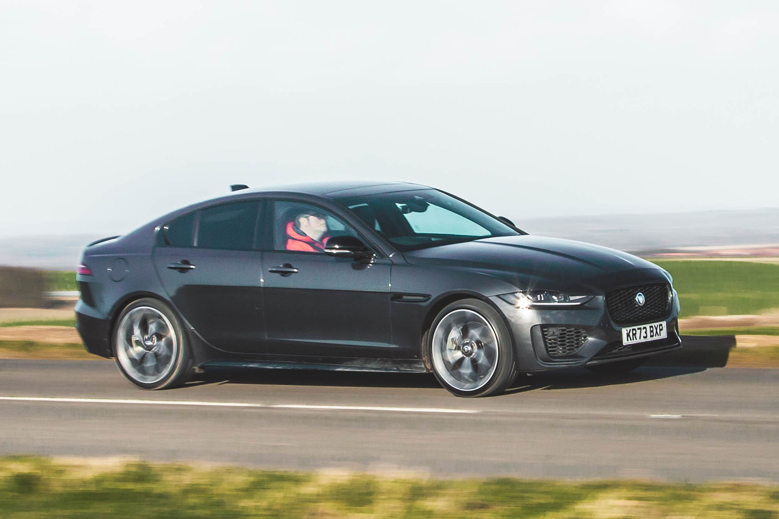 jaguar xe update review 2024 02 panning side