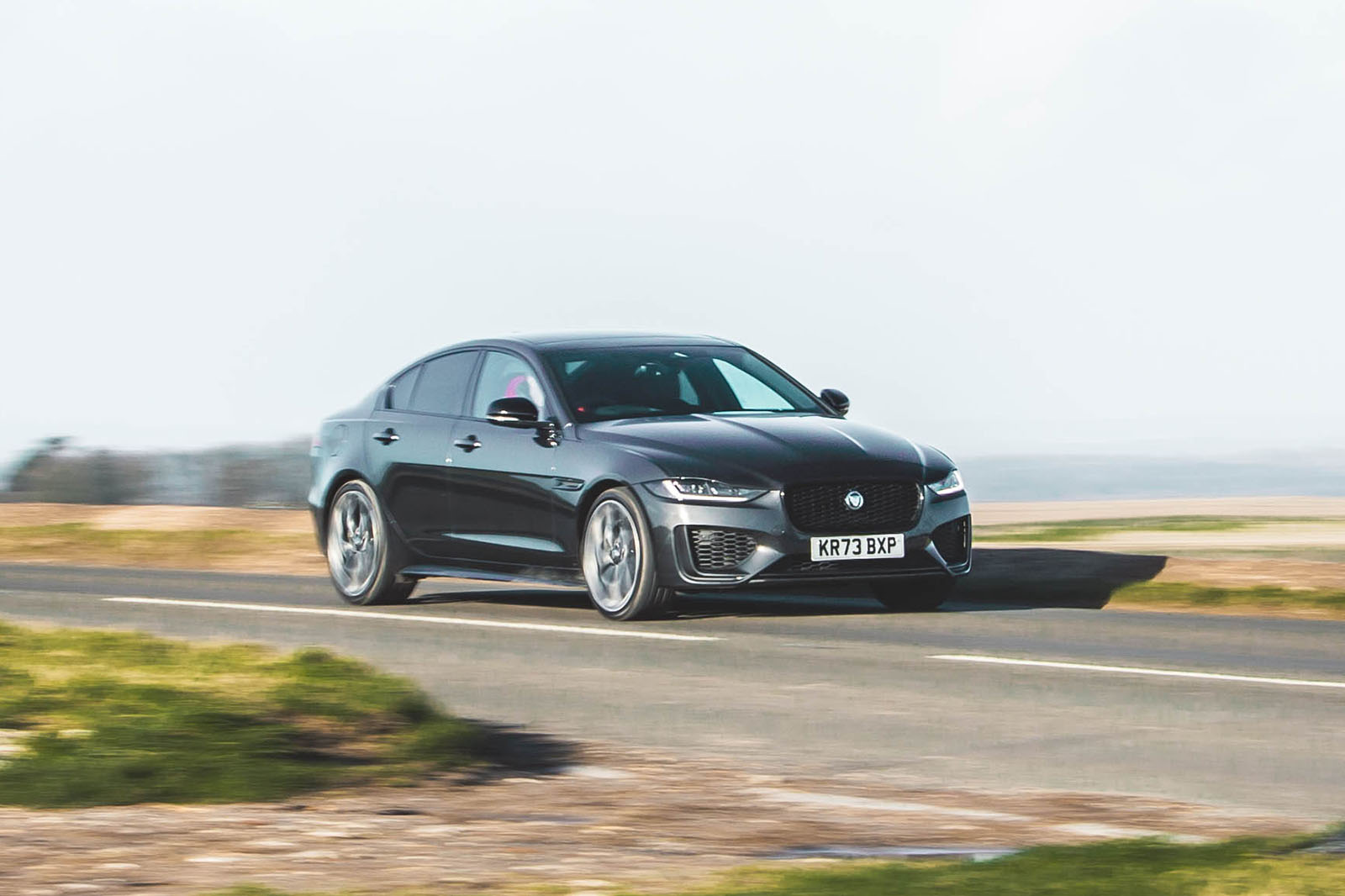 jaguar xe update review 2024 19 action