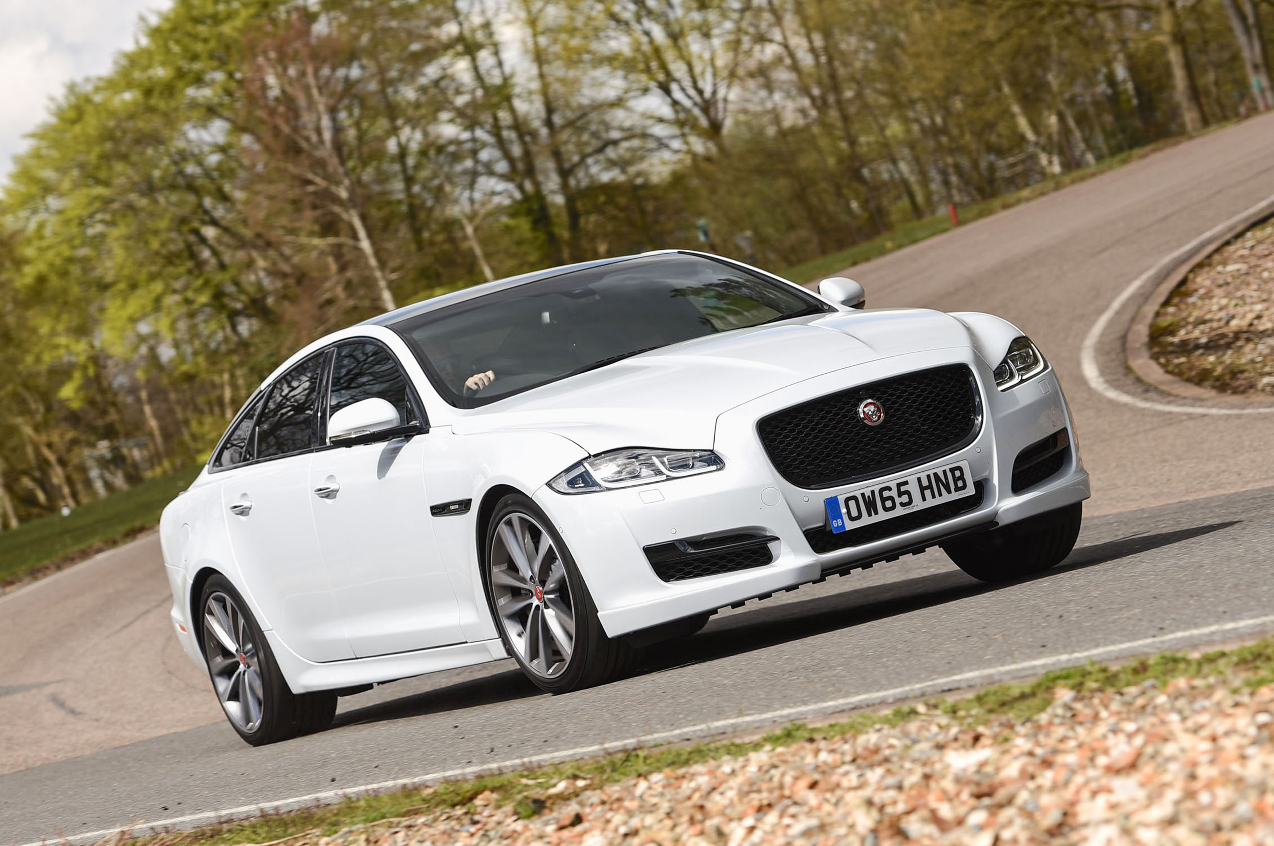 Jaguar Xj Review 2020 Autocar