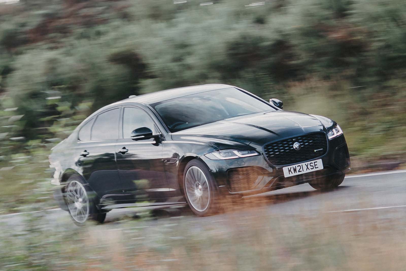 Jaguar XF